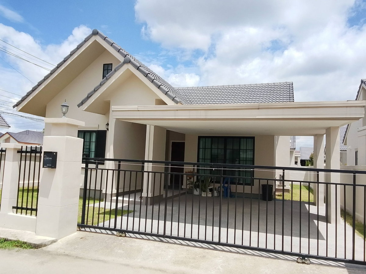 picture At Dream Heaven | Tha Rua. Brand new detached house, corner plot, quiet and safe environment, no flooding, ready to move in. RH-13 - 16/20