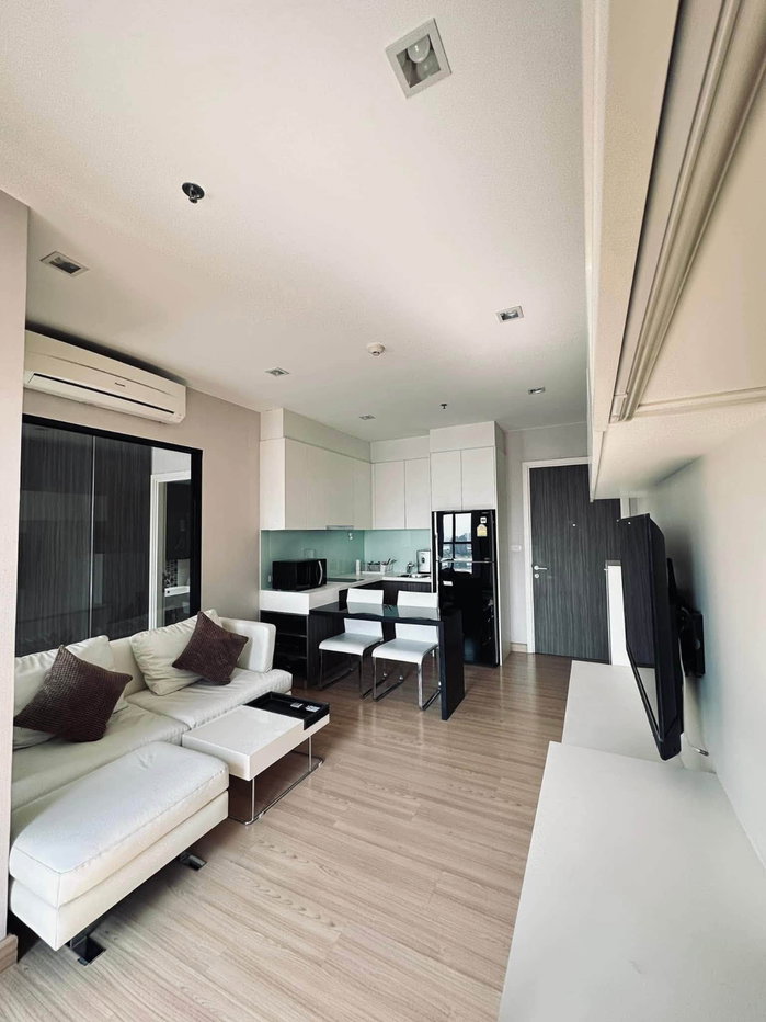 picture For rent Urbano Absolute Sathon - Taksin 🔴🔴 - 8/11