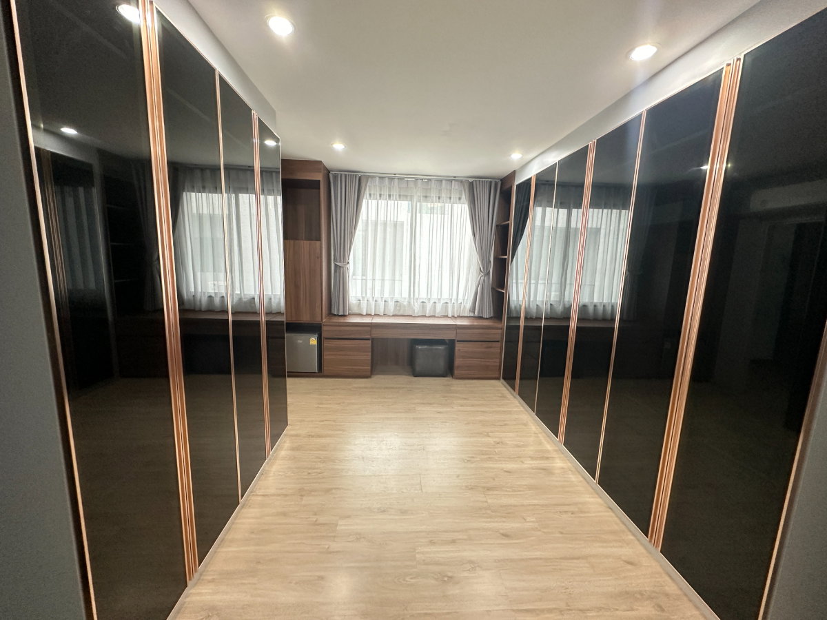 รูป ขาย Estara Haven Pattanakan 20 บ้าน 3 ชั้นครึ่ง 3 ห้องนอน ขายพร้อมผู้เช่า ราคา 12 ล้านบาท - รูปที่ 8/15
