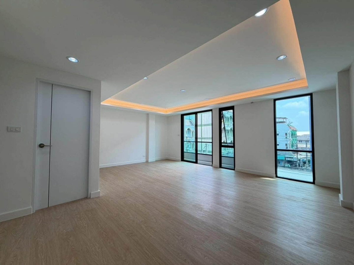 picture Home Office & Residence for sale Prominent Place Sukhumvit 101 with private elevator (HO6911) - 21/49