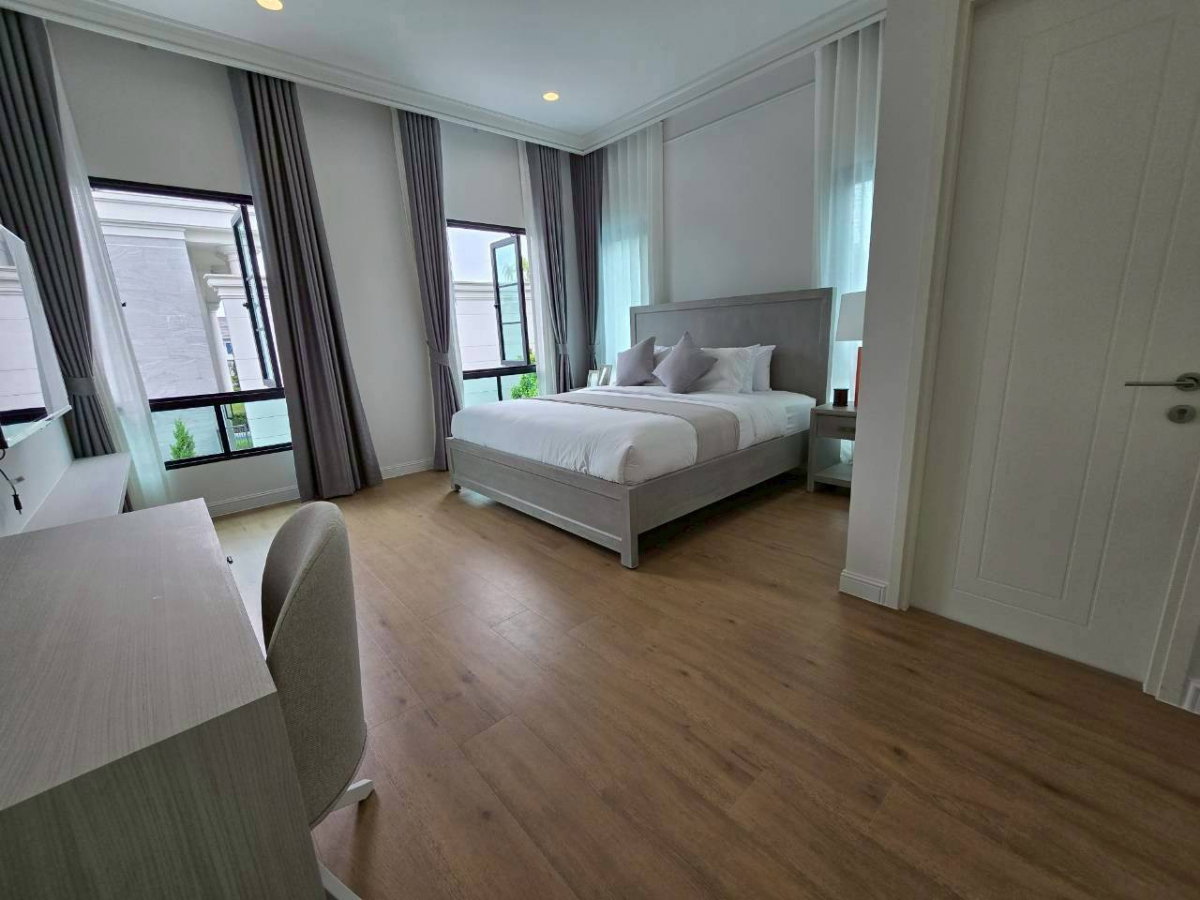 รูป 🏡✨ ให้เช่าคฤหาสน์หรู – ณริณสิริ กรุงเทพกรีฑา 📍 ทำเล Super Luxury ใกล้ Brighton College Bangkok และย่านกรุงเทพกรีฑา - รูปที่ 6/16