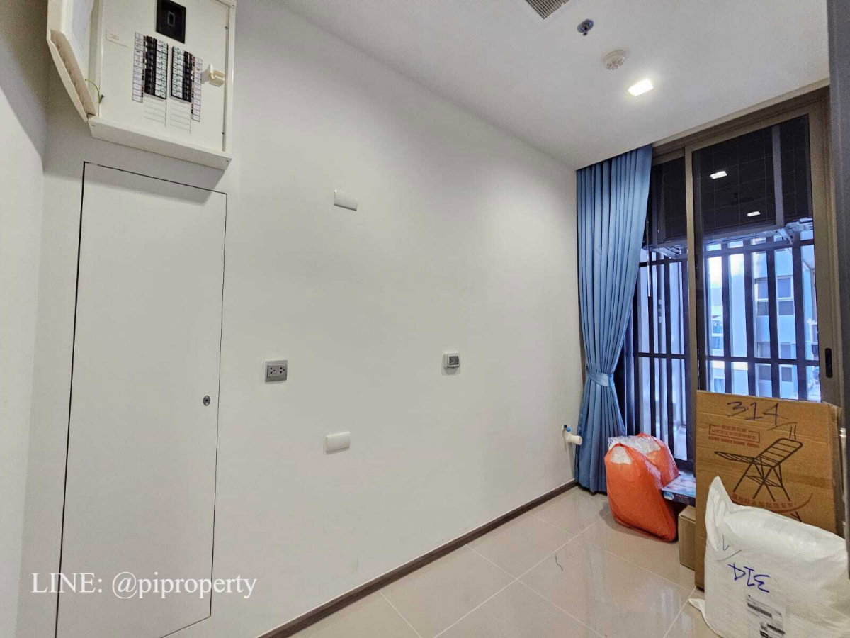 picture Spacious 3 Bedrooms and 3 Bathrooms plus extra 1 Maid bedroom with a t - 23/59