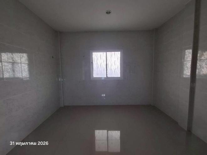 picture TOWN HOUSE 25.7 Sq.w. Phanat Nikhom Chonburi for 1.6M - 7/28