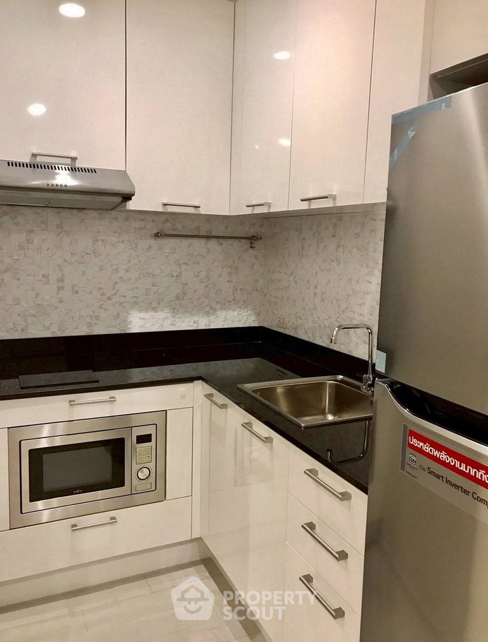 picture 1-BR Condo at Noble Ploenchit near BTS Phloen Chit (ID 3062255) - 8/8
