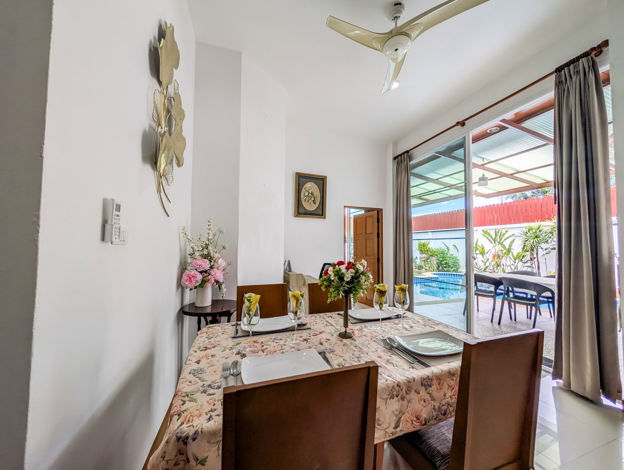picture Pool Villa for Rent Khao Talo East Pattaya Fully Furnished - 9/24