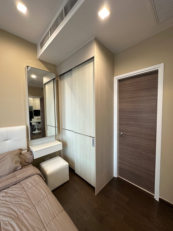 picture condo near ðMRT Phetchaburi ( Q asoke ) â
contact Line: @968pqbai - 8/10