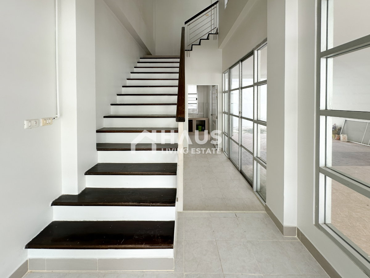 picture Baan Klang Mueang The Paris Ratchavipha / 4 Bedrooms #TPCC069 - 4/30