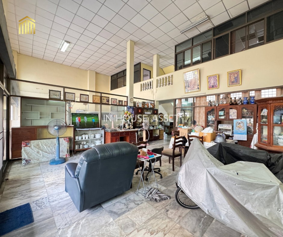 รูป ขายบ้านเดี่ยว 3 ชั้น 60 ตร.ว. ห้วยขวาง ซ.ประชาอุทิศ3 ใกล้ MRTห้วยขวาง ต่อเติมเต็มพื้นที่ ทำเลดีมาก - รูปที่ 3/28