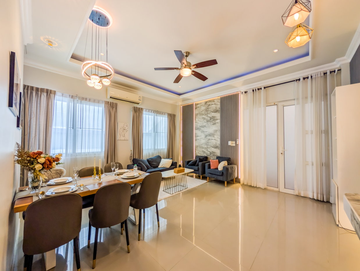 picture Pool Villa for Sale Huay Yai East Pattaya Fully Furnished - 7/25