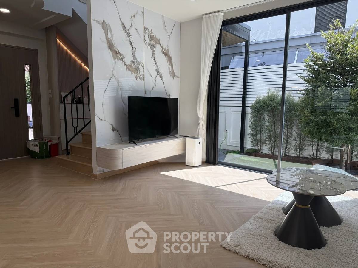 รูป บ้านให้เช่า 3 ห้องนอน บ้านสวนปริญสิริ ทำเลนวมินทร์ บึงกุ่ม กรุงเทพ (ID 3044376) - รูปที่ 3/12