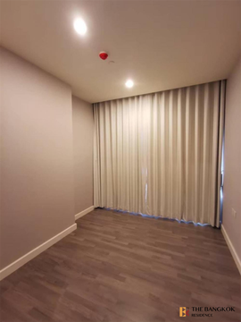 Premium Luxury Condo in Prime Location Sindhorn Residence