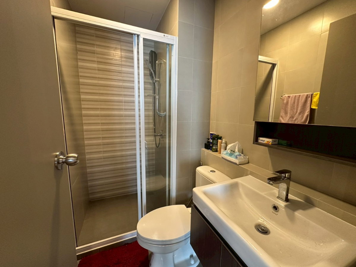 รูป 🔥Hot deal🔥For Rent: Aspire Sukhumvit Rama4 Brand New Near BTS Phrakhanong - รูปที่ 14/16