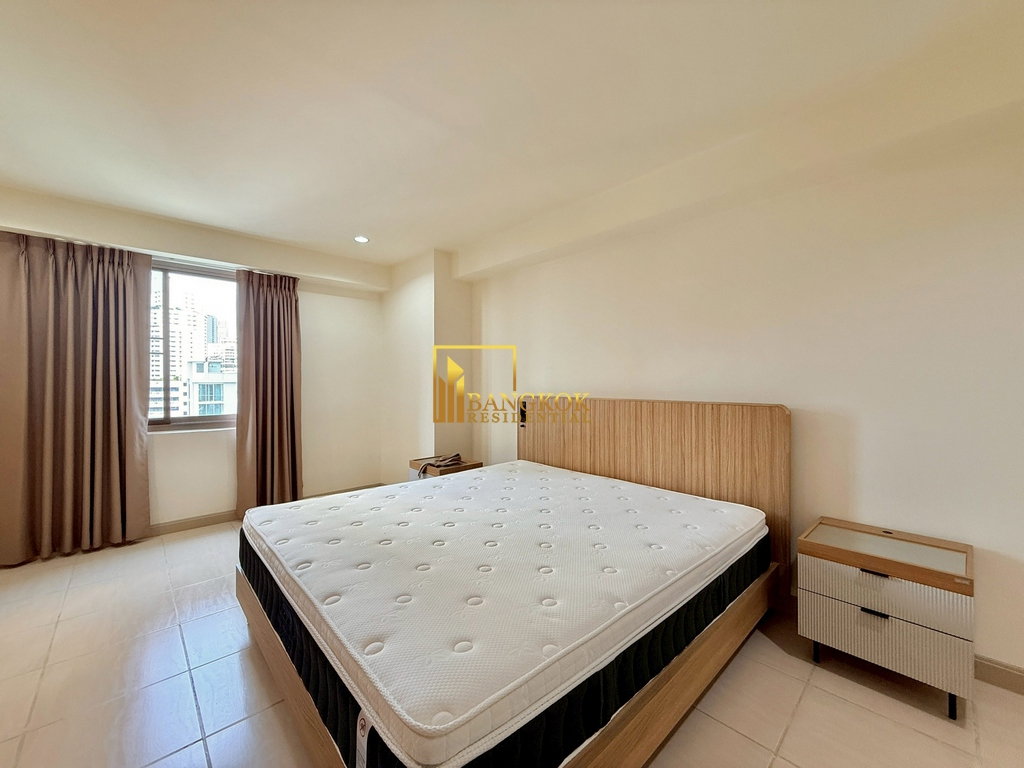 picture Royal Castle | Superb Value 3 Bedroom Condo in Phrom Phong - BR17311CD - 13/41
