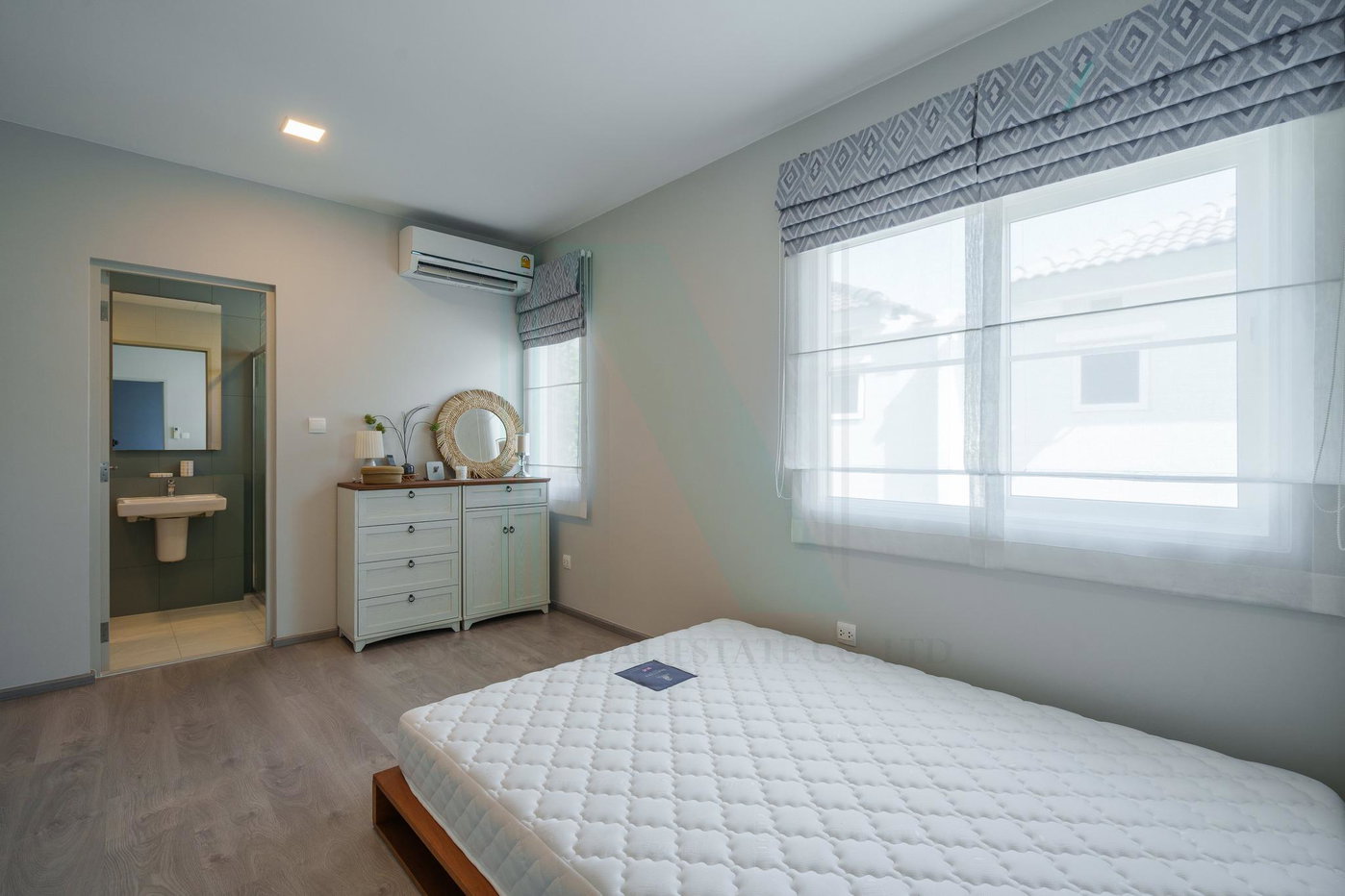 รูป ให้เช่าบ้านเดี่ยว 2 ชั้น อัญญ่า บางนา-รามคำแหง 2 3 ห้องนอน 2 ห้องน้ำ - รูปที่ 6/8