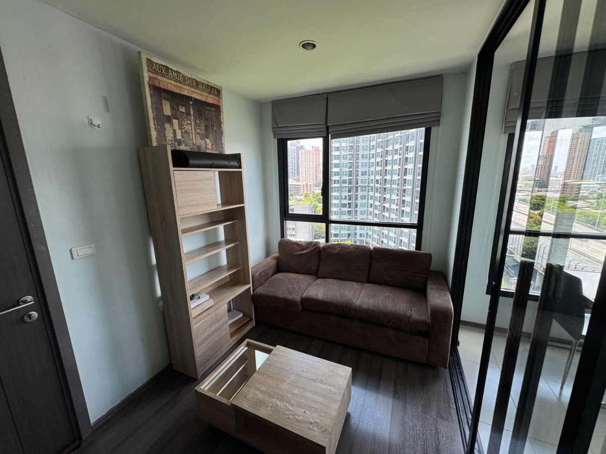 รูป คอนโด ให้เช่า :The Base Park East Sukhumvit 77 (( BTS Onnut Udomsuk )) MK-02 line @livingbkk - รูปที่ 3/13
