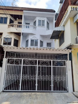 ✨ for sale! Standard project-level unfurnished house!!! 3 bedrooms, 2 bathrooms. Only 4.9 million baht // Soi Phetkasem 60/3 // 065 356 2745 The Toy✨