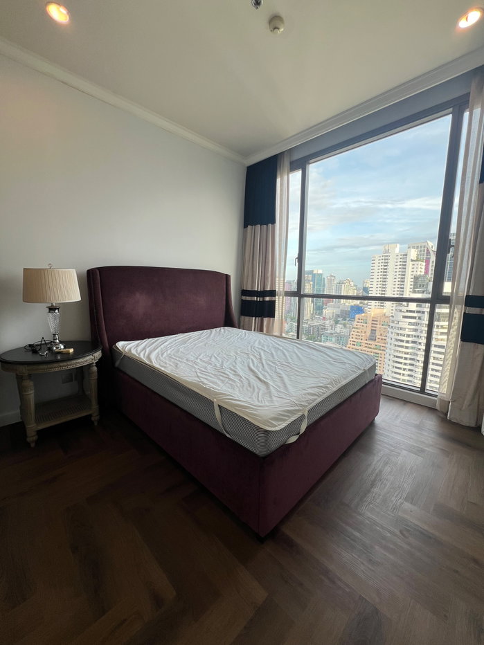 รูป For Rent Newly Renovated Quattro by Sansiri Thonglor 4 Unblocked View 2 Beds - รูปที่ 10/11