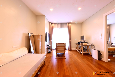 ขายคอนโด : ไบร์ท สุขุมวิท 24 รีบจองก่อนห้องหลุด!!