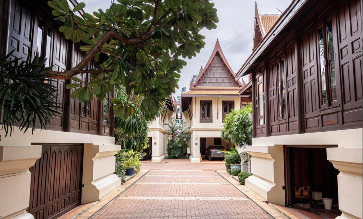 รูป เช่าพูลวิลล่า ถนนสุขุมวิท 40 สวย หรูหรา ครบวงจร สนใจแอตไลน์ครับ@841qqlnr - รูปที่ 11/18