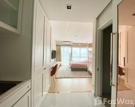 Studio room for sale 1829626