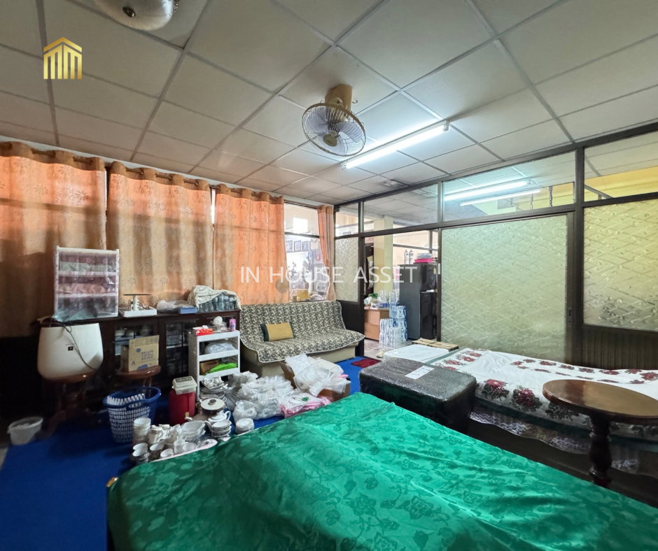 รูป ขายบ้านเดี่ยว 3 ชั้น 60 ตร.ว. ห้วยขวาง ซ.ประชาอุทิศ3 ใกล้ MRTห้วยขวาง ต่อเติมเต็มพื้นที่ ทำเลดีมาก - รูปที่ 23/28