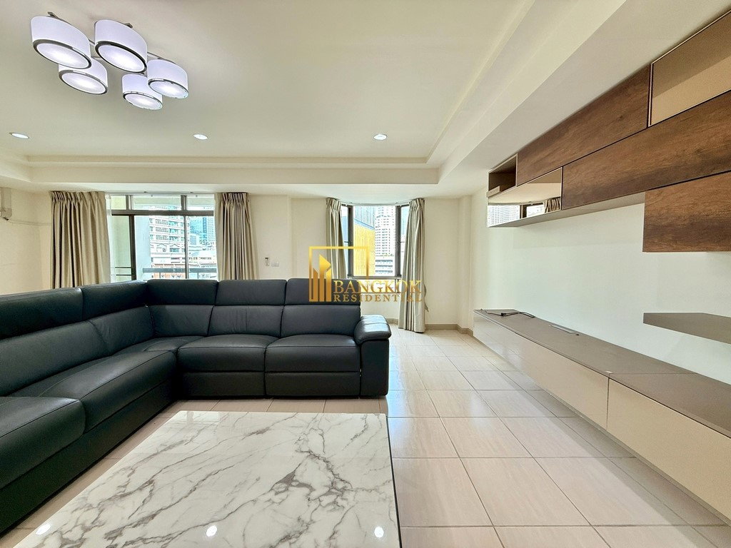 picture Royal Castle | Superb Value 3 Bedroom Condo in Phrom Phong - BR17311CD - 2/41