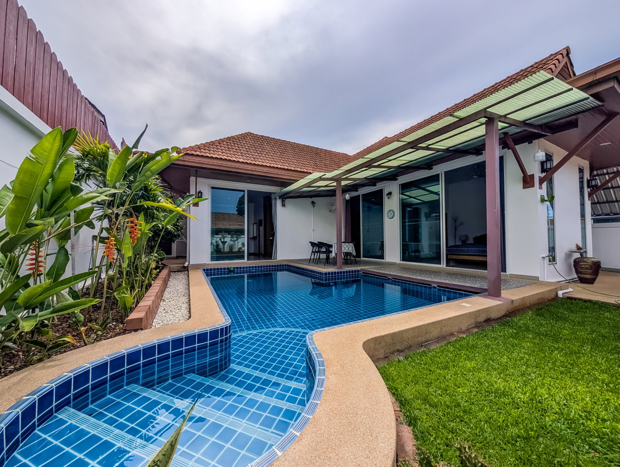 picture Pool Villa for Rent Khao Talo East Pattaya Fully Furnished - 1/24