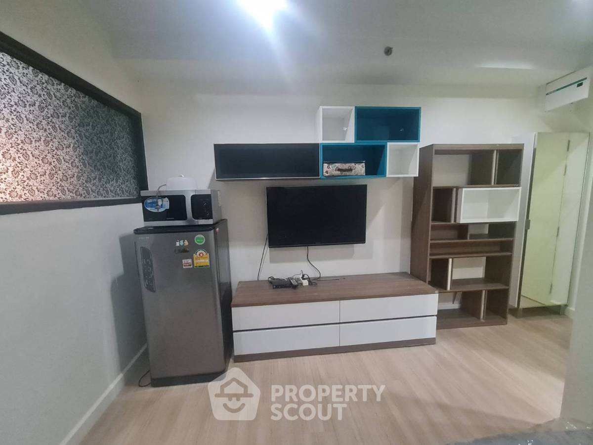 picture 1-BR Condo The Seed Mingle Sathorn–Suanplu, 7th Floor Near BTS Sala Daeng (ID 1885540) - 2/5