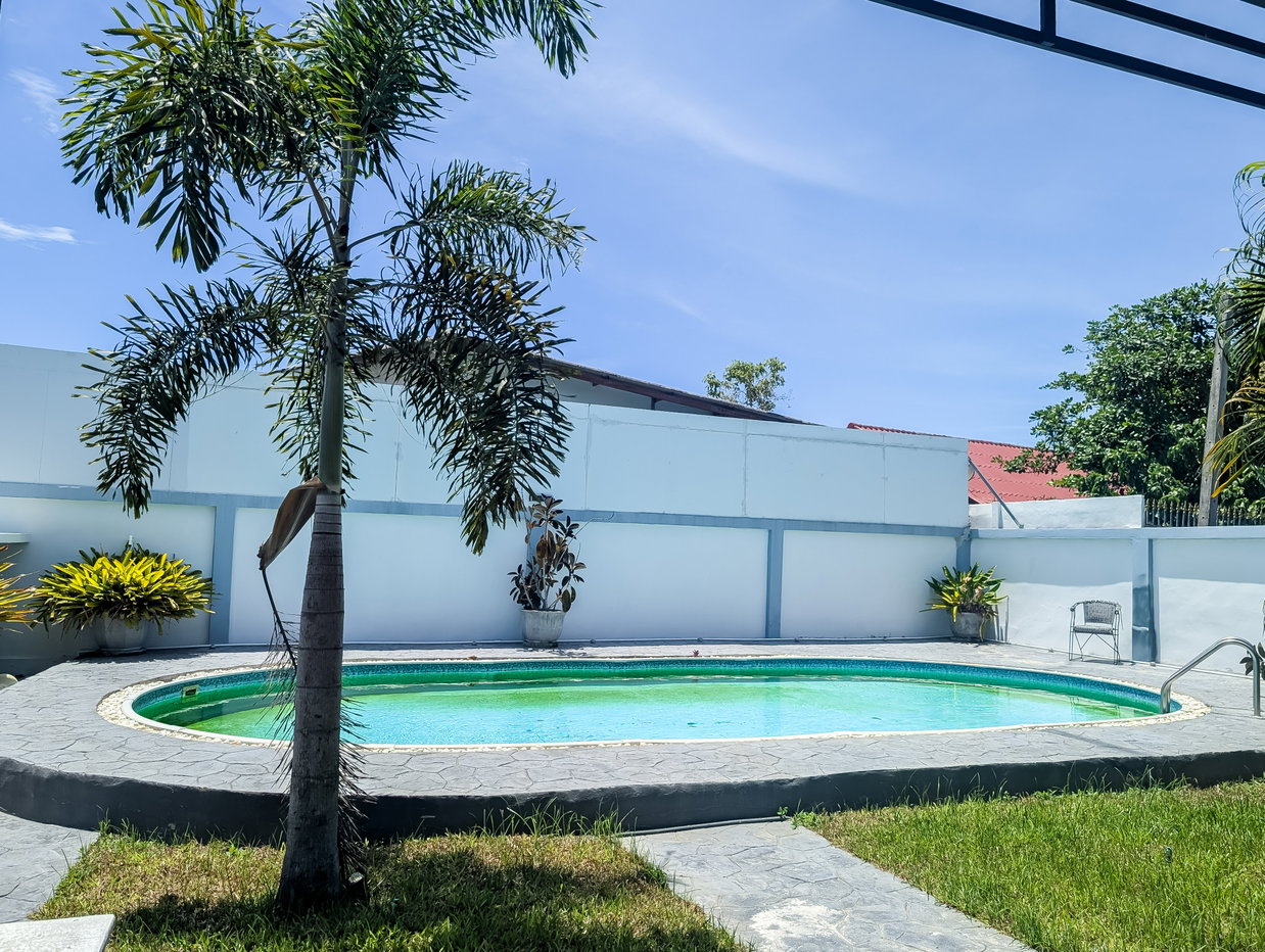 picture Pool Villa for Sale Huay Yai East Pattaya Fully Furnished - 23/25