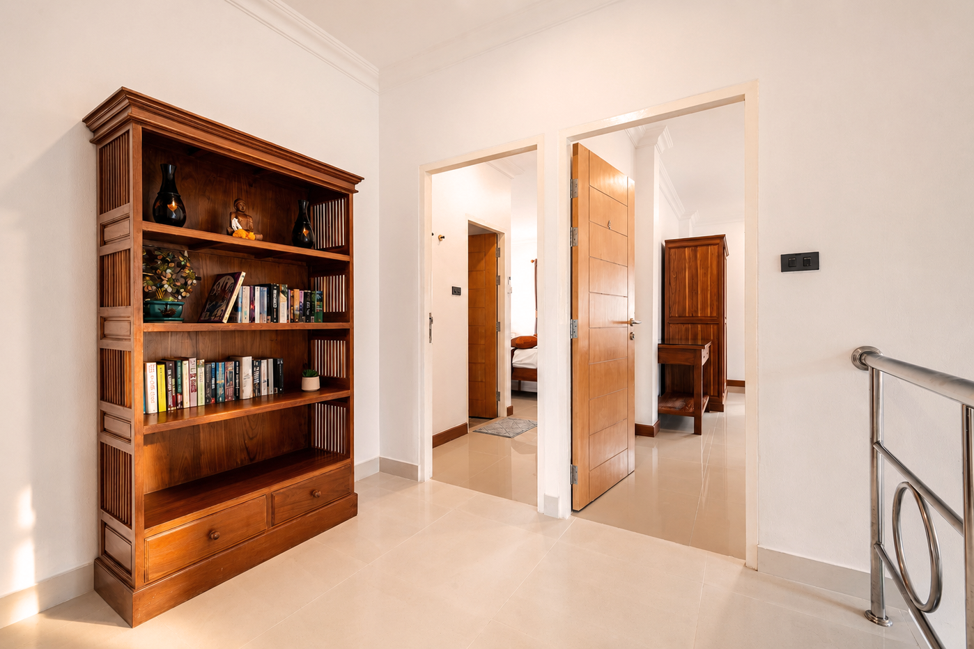 รูป Luxury Pool Villa for Rent in Chaiyaphruek East Pattaya 5Bedroom - รูปที่ 3/19