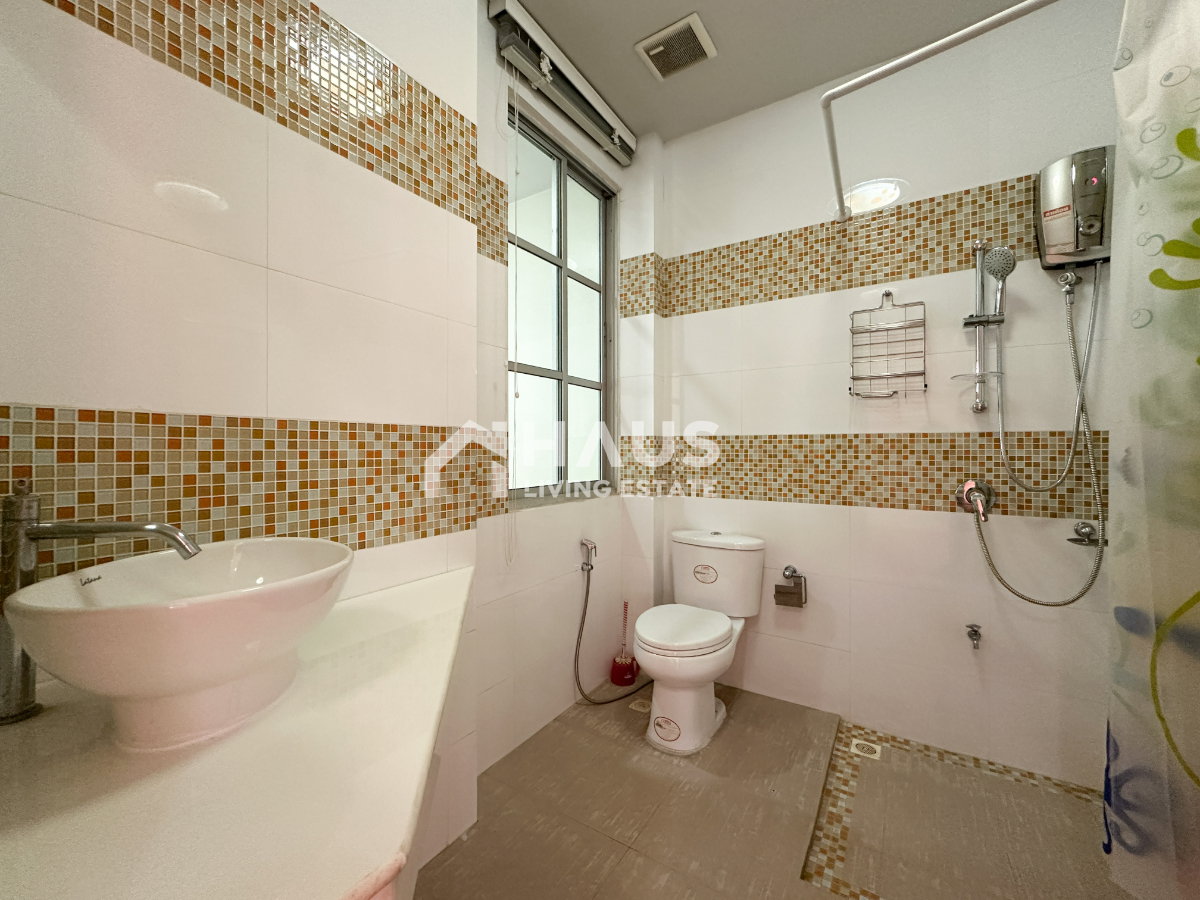 picture Baan Klang Mueang The Paris Ratchavipha / 4 Bedrooms #TPCC070 - 18/32