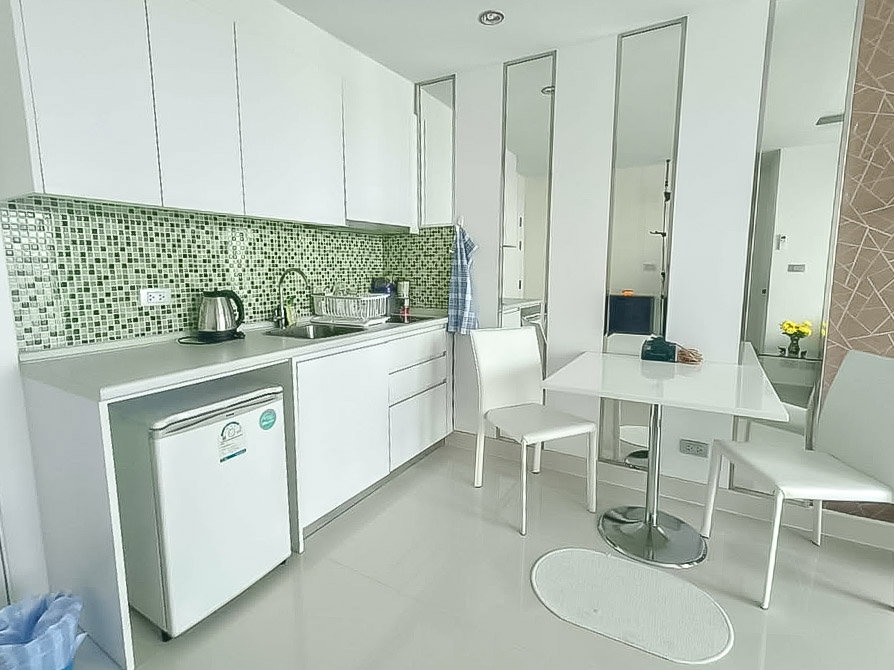 picture Amazon Residence Condo Pattaya for Sale 1 Bedroom - 3/6