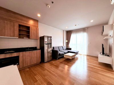 Condos for rent : Hive Sathorn - For Rent 1 bed 50 Sqm BTS Krungthon Buri