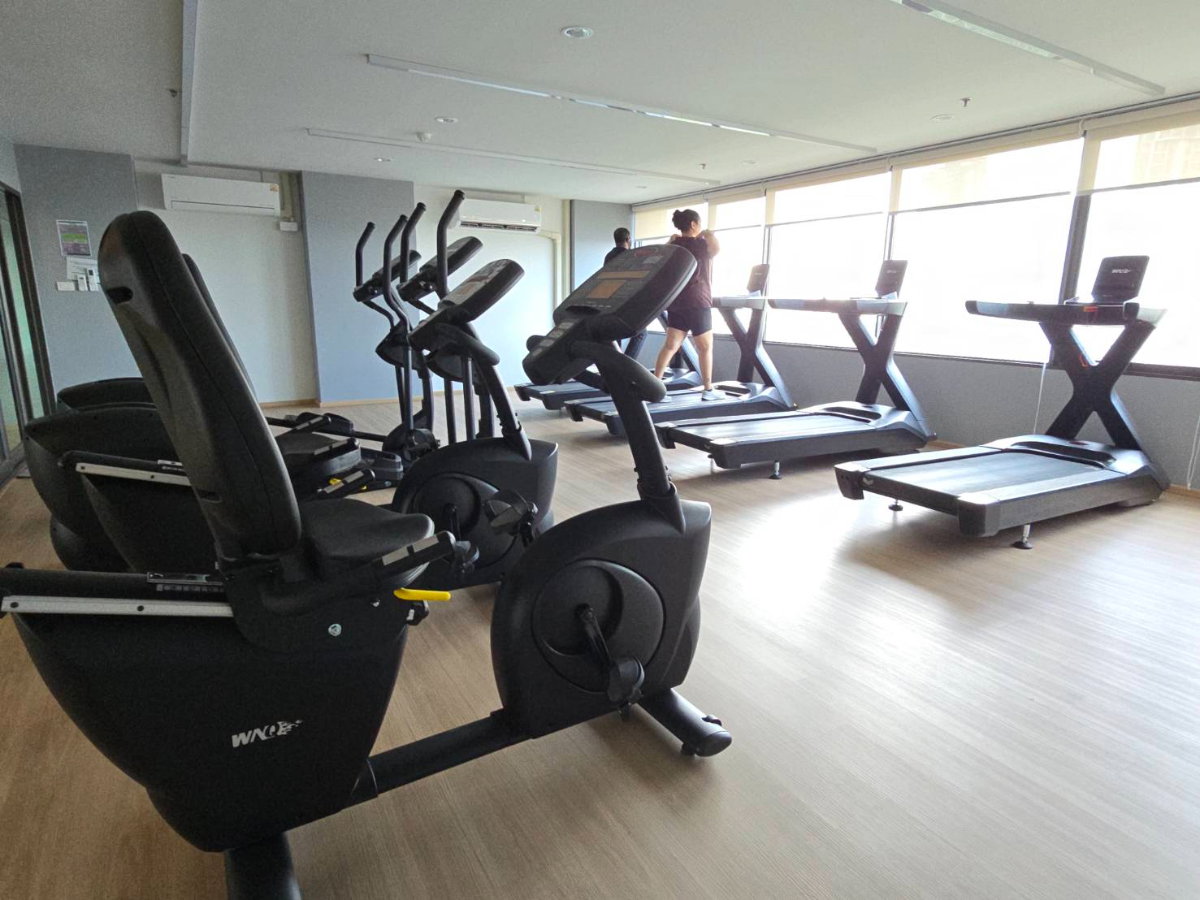 picture Brand-New Room, Modern Design, 33rd Floor — Regent Home Wutthakat - 18/20