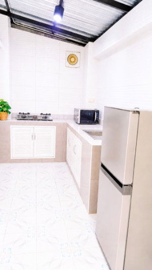 รูป ศรีนคริทร์-สุขุมวิท ทาวน์โฮม 2 ชั้น 4นอน 3น้ำ เครื่องใช้ไฟฟ้า แอร์3แพรกษา BTSศรีนครินทร์ 2.57กม. - รูปที่ 4/8