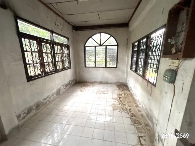 picture HOME 104 Sq.w. Lam Duan Surin for 455,000 - 11/36