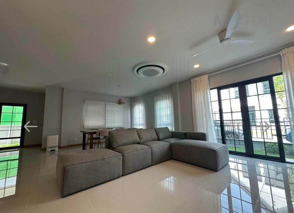 รูป ให้เช่าบ้านเดี่ยว 2 ชั้น เซนโทร บางนา 4 ห้องนอน 5 ห้องน้ำ - รูปที่ 2/8