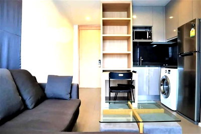 Condos for rent :  M                           Ladprao