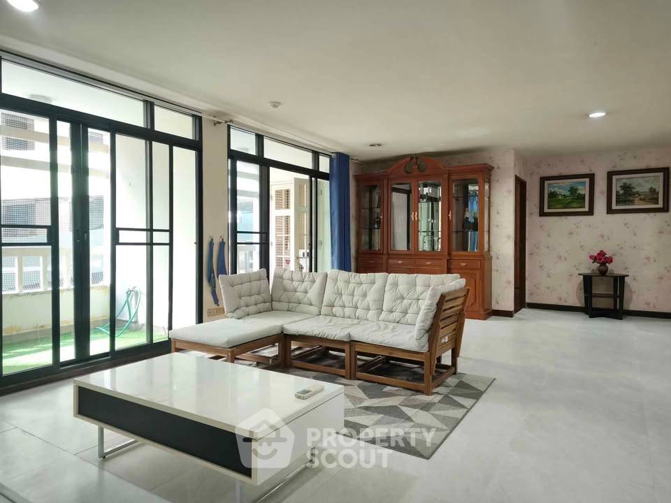 รูป คอนโด 3 ห้องนอน Baan Chan Condominium ใกล้ทองหล่อ | ชั้น 3 (ID 3062984) - รูปที่ 6/20