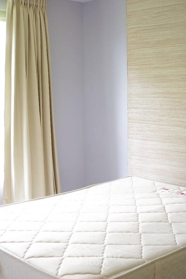 picture Well-Placed 1-BR Condo At The Clover Thonglor Residence, BTS Thong Lor (ID 868903) - 3/9