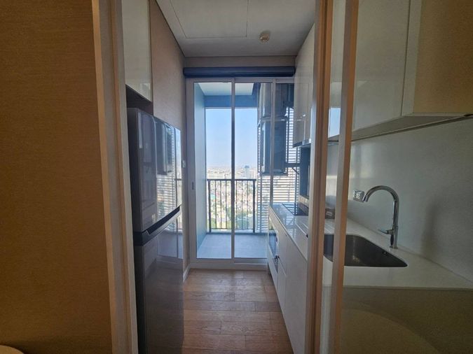 [VR0490]🔥 เช่าเริ่ม 16,000 | The Saint Residences ห้าแยกลาดพร้าว | ตึก C ชั้นสูง 37 วิวเมืองทิศตะวันออก | 1 นอน 30 ตร.ม. เพดานสูง 2.9 ม 🔥