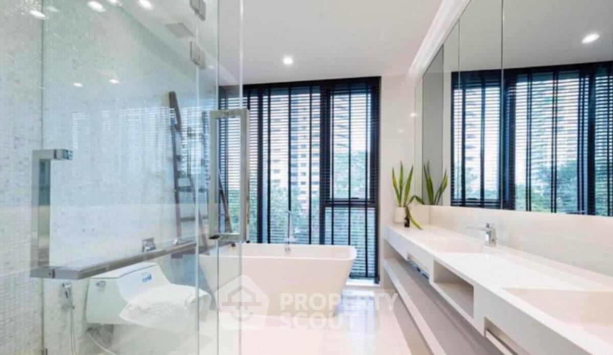 รูป คอนโด 3 ห้องนอน Vittorio Sukhumvit 39 ใกล้ BTS พร้อมพงษ์ 100 ม. (ID 2229659) - รูปที่ 7/10