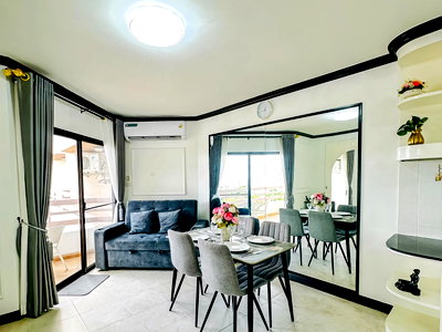 Condos for sale : Kiang Talay Condo Pratumnak Hill for Sale 1 Bedroom Sea View
