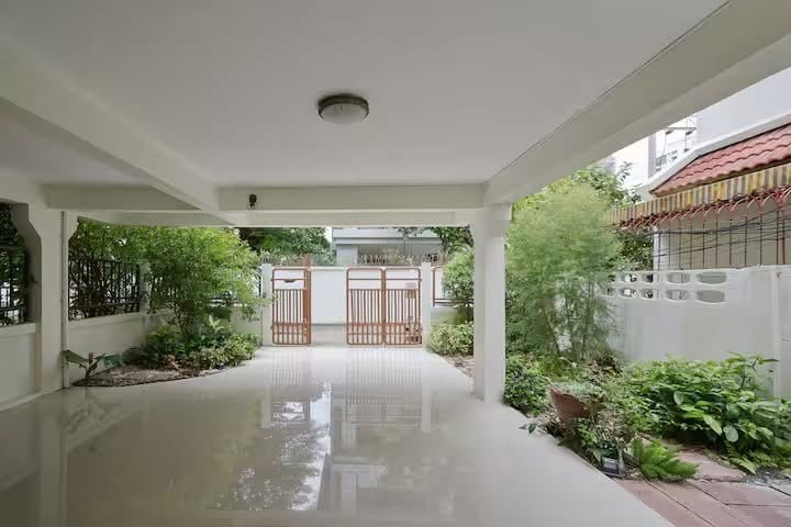picture 4-Storey Single House for Rent  Sukhumvit 31 Near BTS Phrom Phong  - 27/27