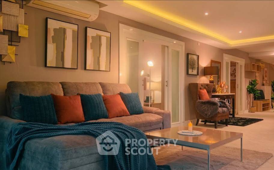 รูป คอนโด 3 ห้องนอน 212 ตร.ม. ขาย Executive Residence 4 ใกล้ พรตมานัค (ID 3063053) - รูปที่ 13/16
