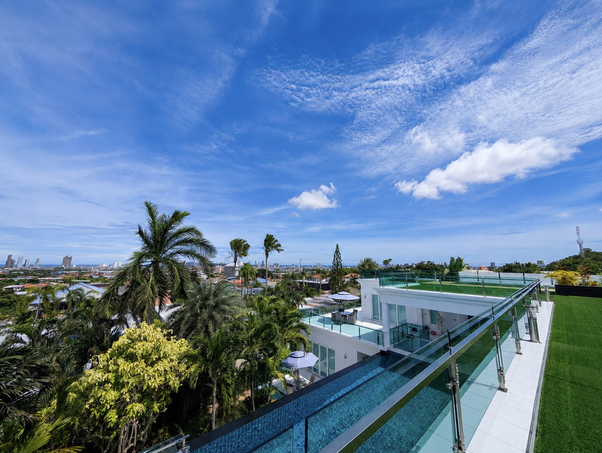 picture Luxury Sea View Villa for Sale East Pattaya with Sunset Views - 8/27