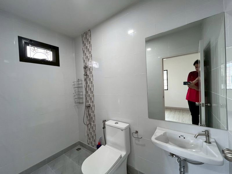 รูป 🔥 ขาย ทาวน์โฮม 2 ชั้น หมู่บ้านภัทรไพรเวช 2 เฟส 3  Phatra Private 2 Phase 3  บ้านหลังริม พื้นที่กว้างขวาง เงียบสงบมาก ✨แถมฟรี  แอร์  - รูปที่ 6/8