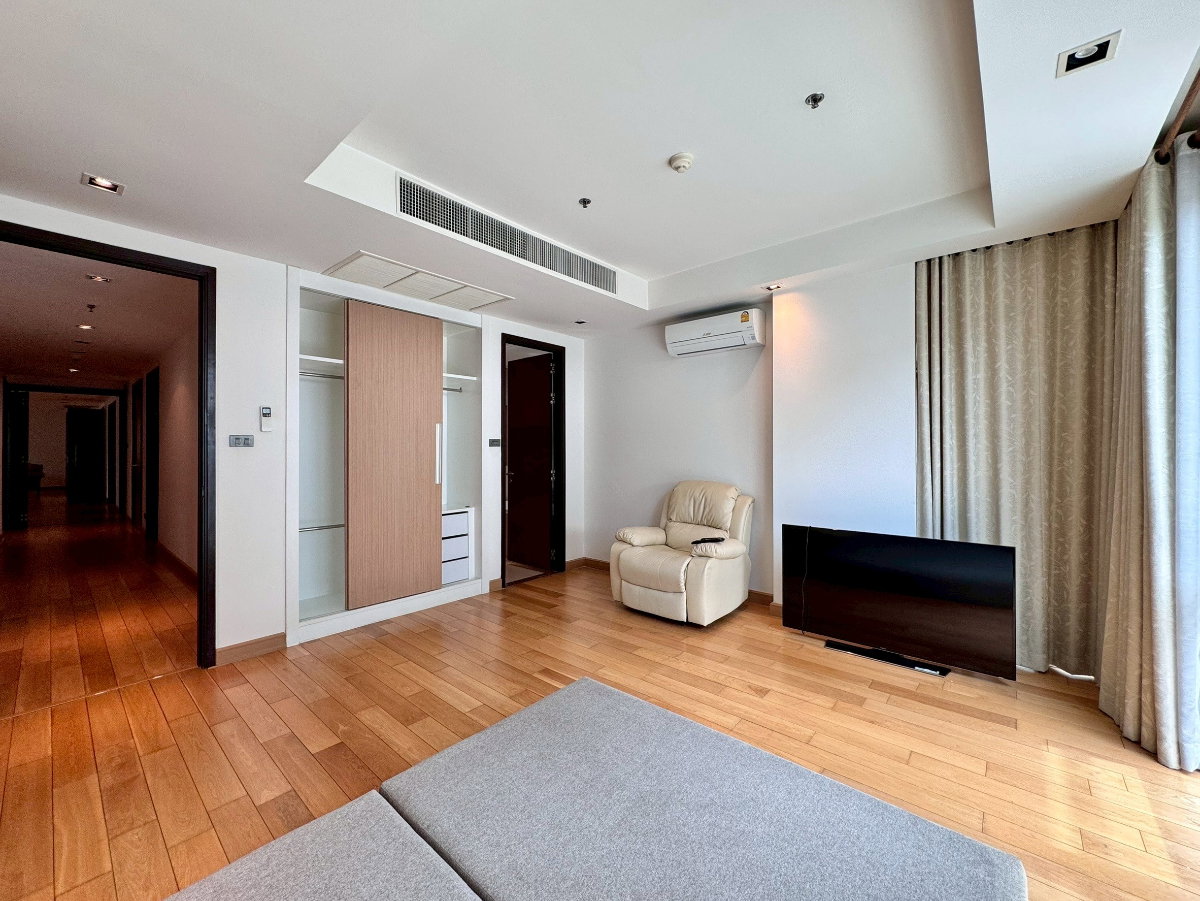 รูป Belgravia Residences | Luxurious 4 Bed Condo in Phrom Phong - BR10497CD - รูปที่ 26/50