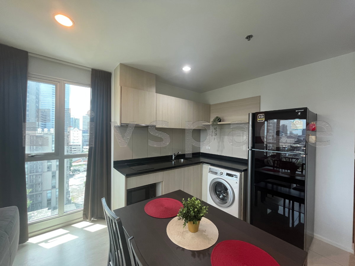 รูป ▚ LL109ツ ให้เช่า: Rhythm Sathorn-Narathiwas 2BR 60ตร.ม. ห้องหายาก ตกแต่งครบ ทำเลสุดปัง นัดชมได้ตลอด✨ - รูปที่ 5/10