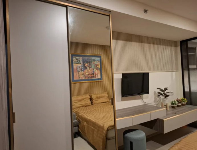 picture 🔥 **HOT DEAL FOR RENT! Luxury Pool View Condo at KnightsBridge Phaholyothin Interchange – Ready to Move In!** 🔥 - 4/10